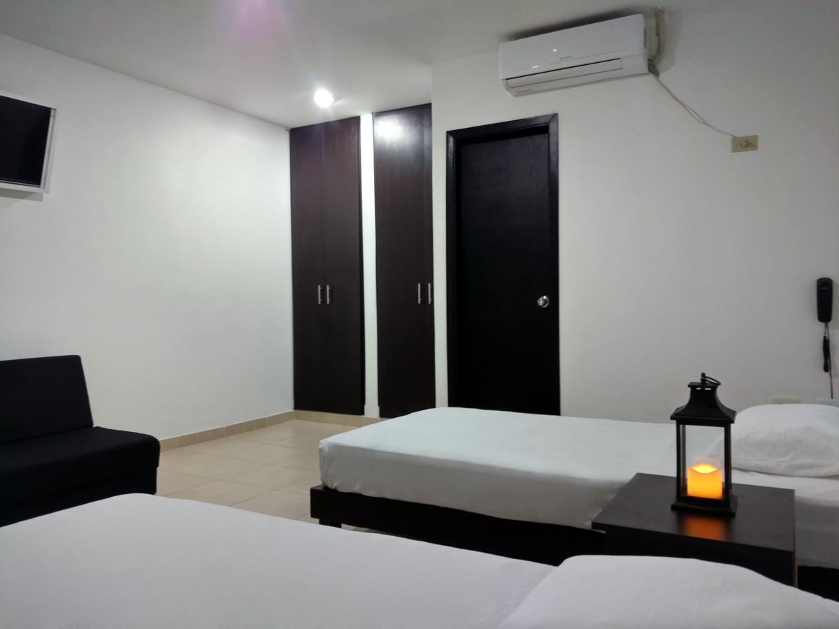 Hotel El Emigrante Пуерто Коломбия Екстериор снимка