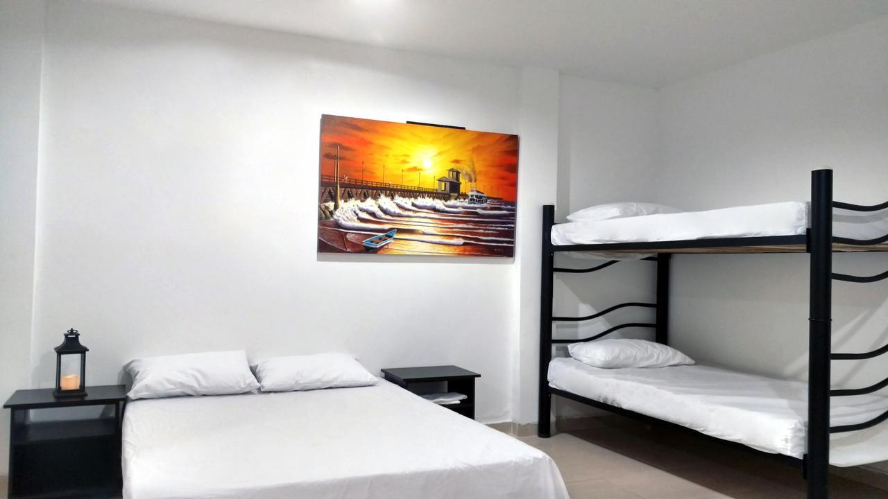 Hotel El Emigrante Пуерто Коломбия Екстериор снимка