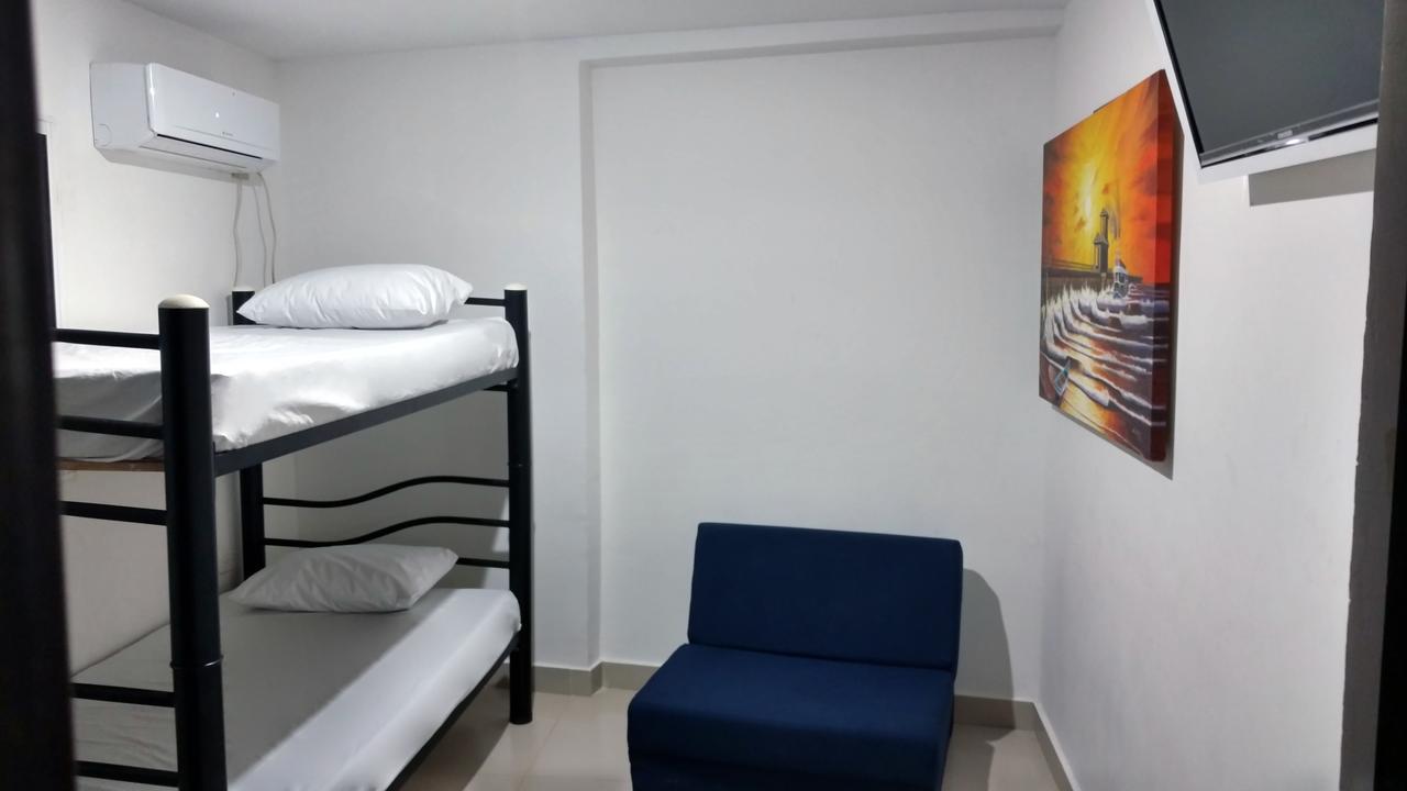 Hotel El Emigrante Пуерто Коломбия Екстериор снимка