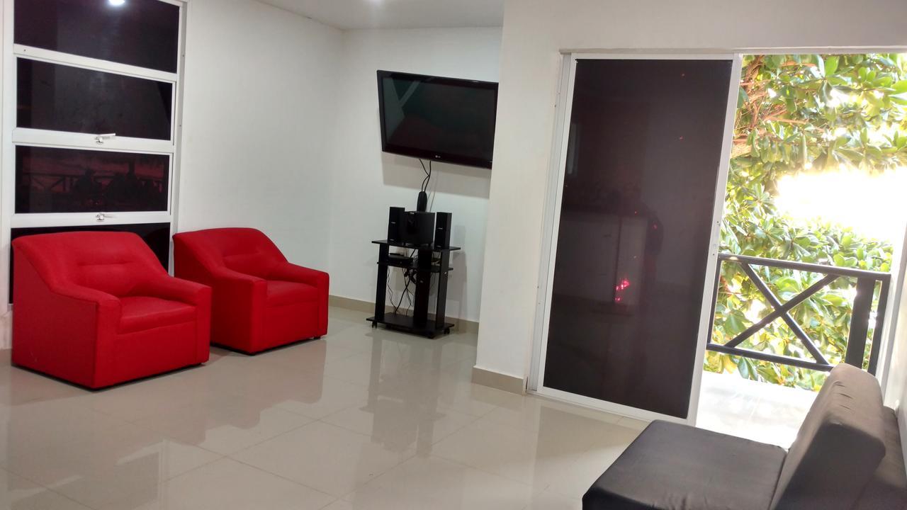 Hotel El Emigrante Пуерто Коломбия Екстериор снимка